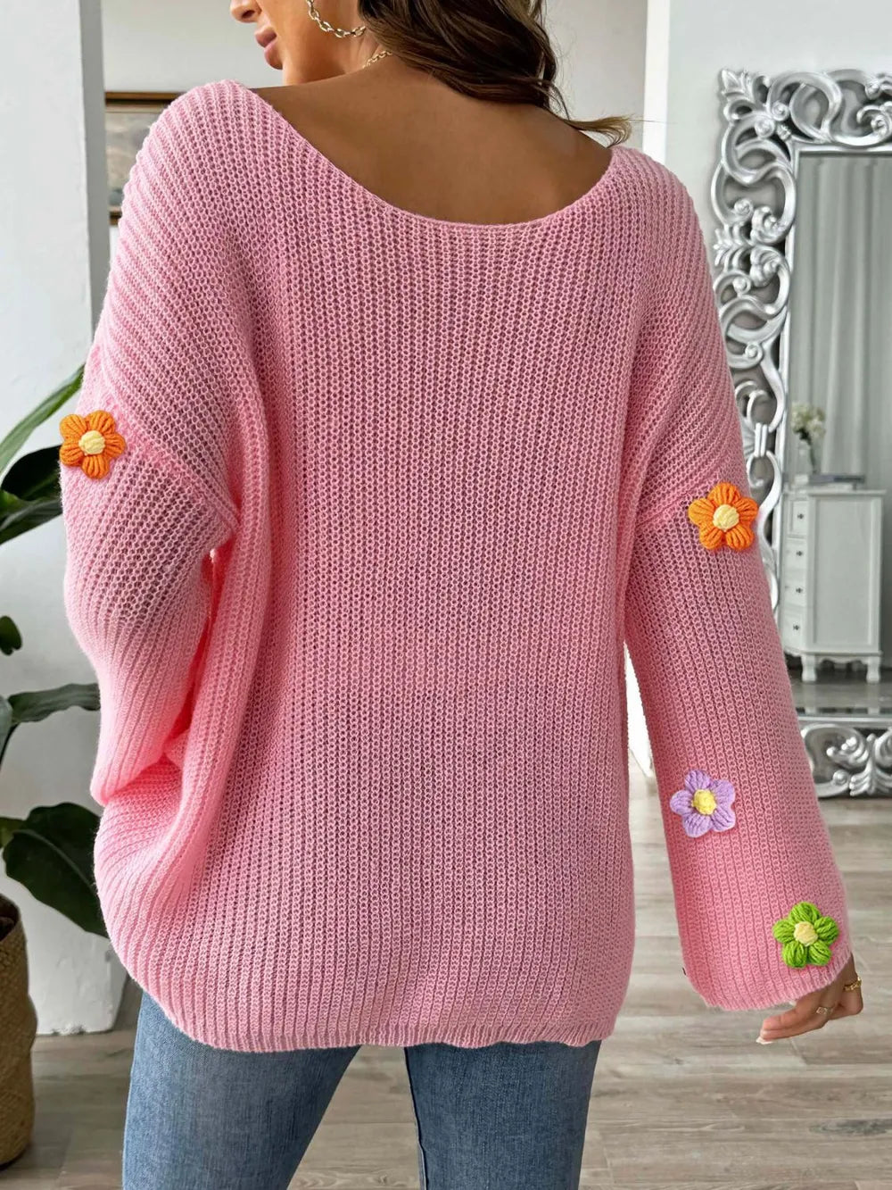 Flower Round Neck Long Sleeve Sweater - kinko