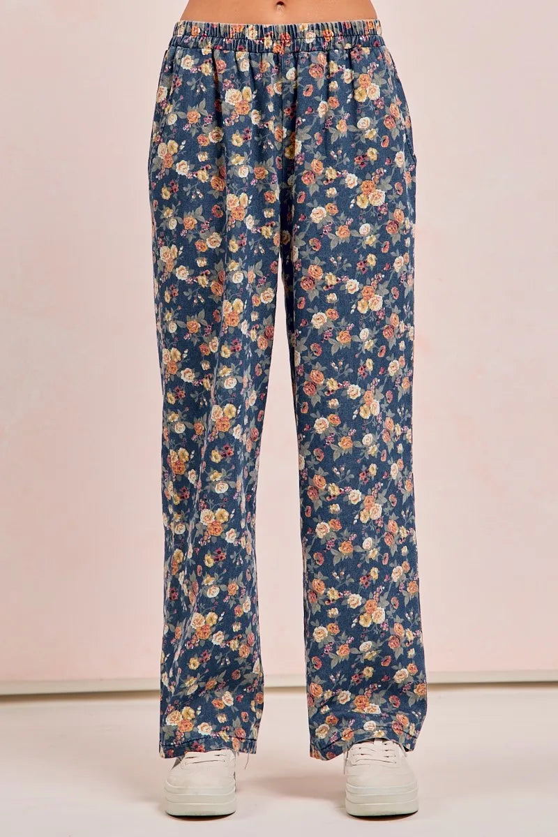 BiBi Washed Floral Print Wide Leg Jeans - kinko
