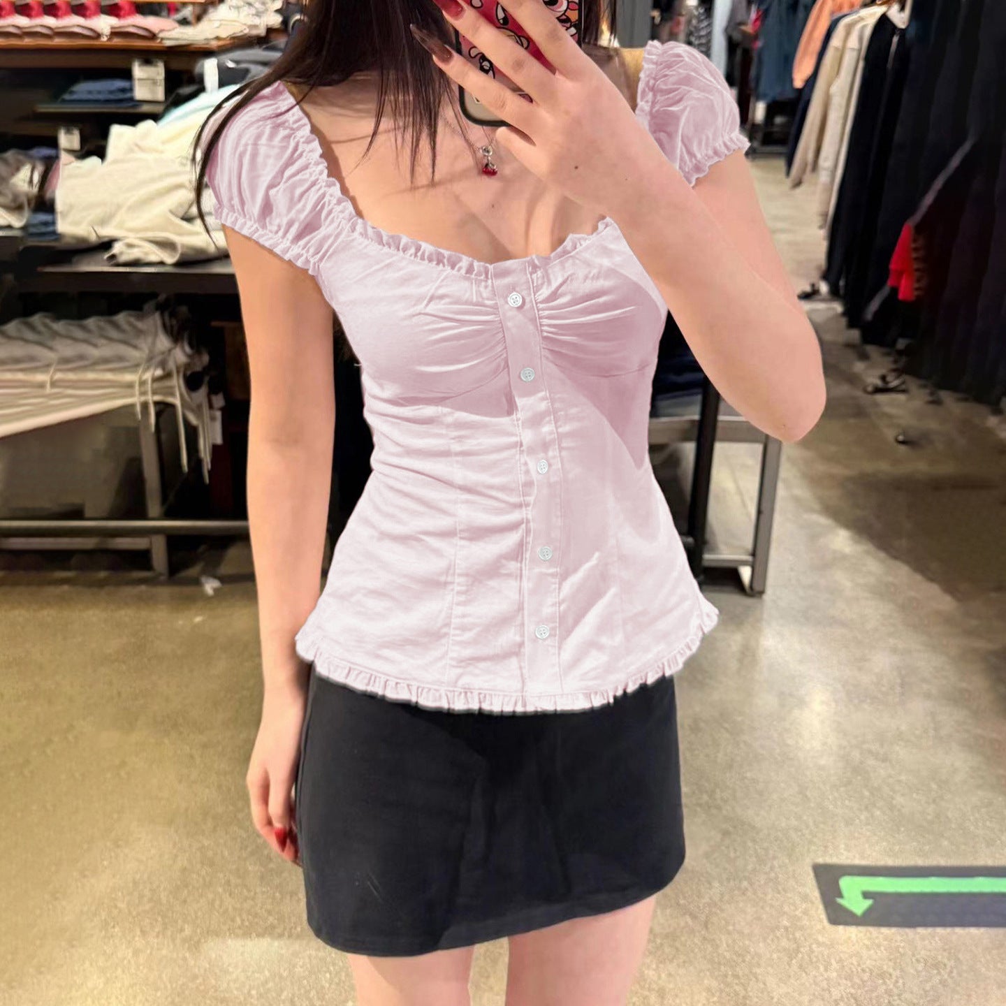 Sweet Slim Fit U-shaped French Wooden Ear Lace-collared Blouse - kinko