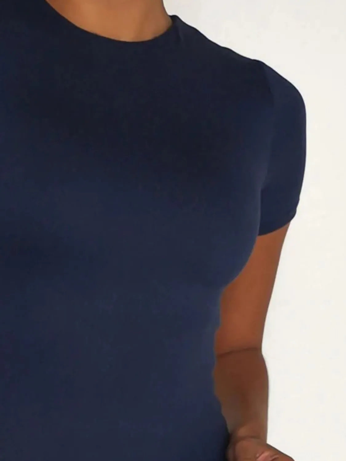 Round Neck Short Sleeve Swim Top - kinko