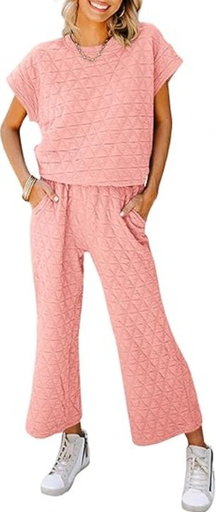 Fazortev Women's 2 Piece Outfits Quilted Lightweight Short Sleeve Tops And Cropped Pants Lounge Set - kinko