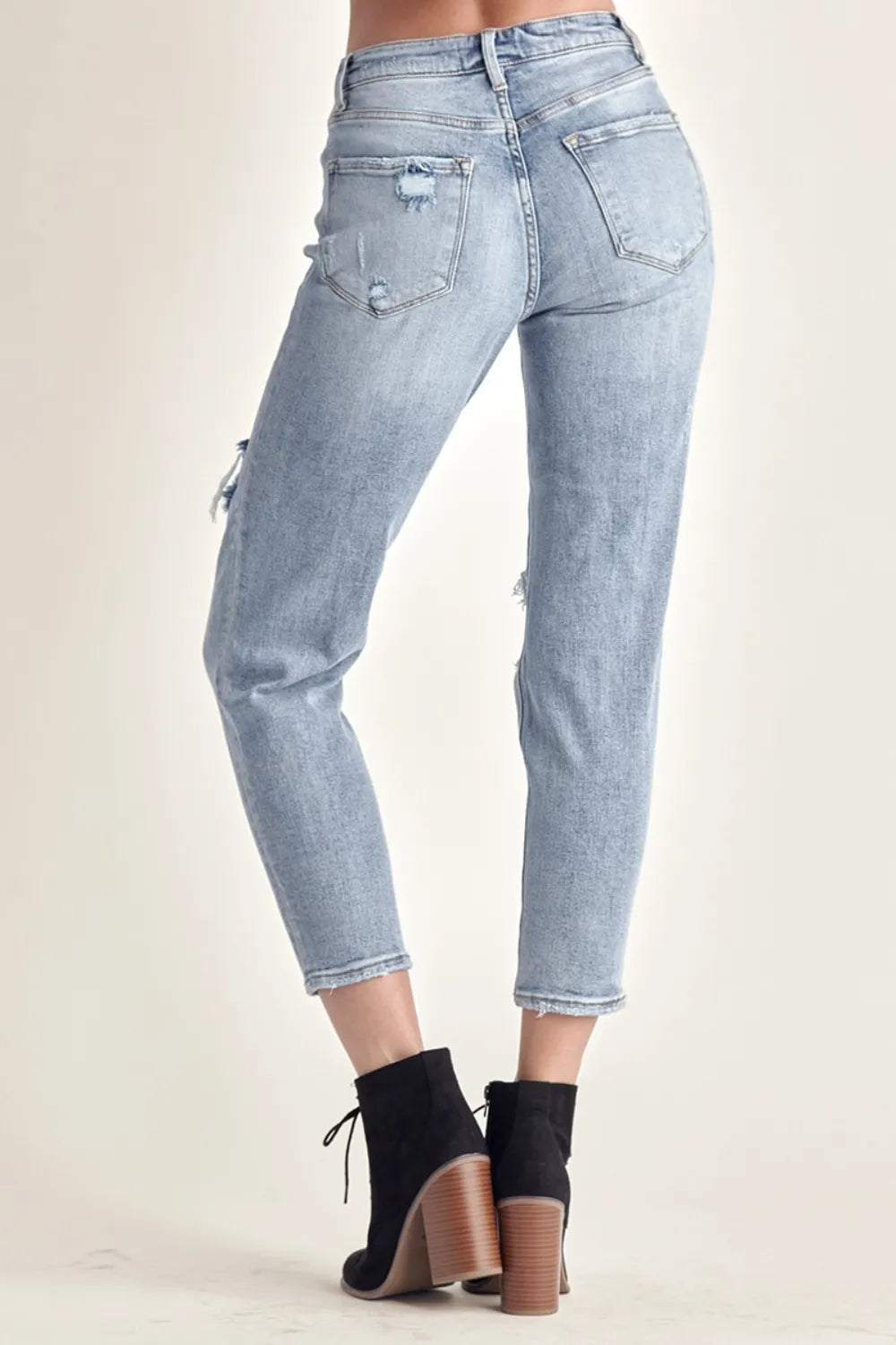 RISEN Distressed Slim Cropped Jeans - kinko