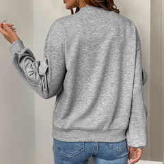 Lässiges Herbst-Sweatshirt mit Schleifenstickerei, grau, Rundhalsausschnitt