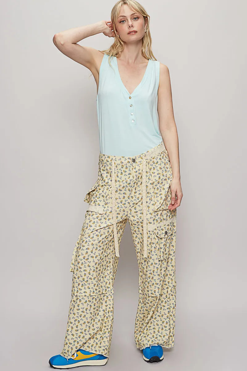 POL Floral Cargo Wide Leg Pants with Lace Drawstring - kinko