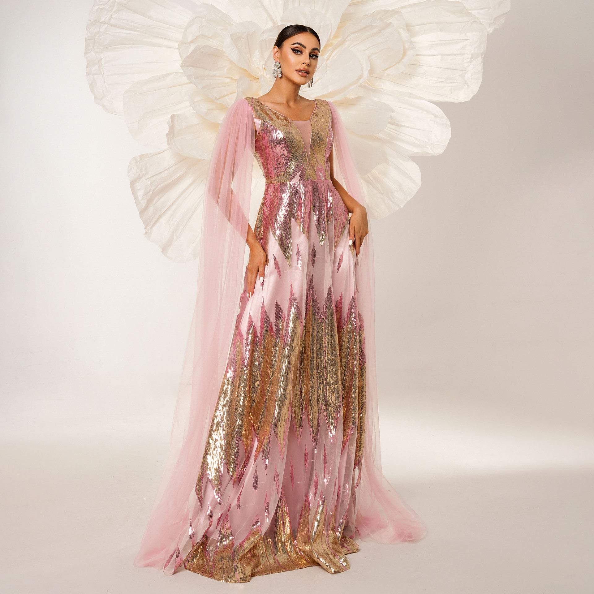 Mesh Long Sleeve V-neck Sequins Large Swing Evening Dress - kinko