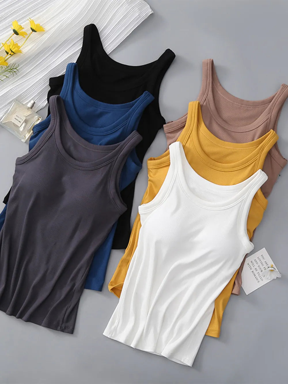 Round Neck Tank with Bra - kinko