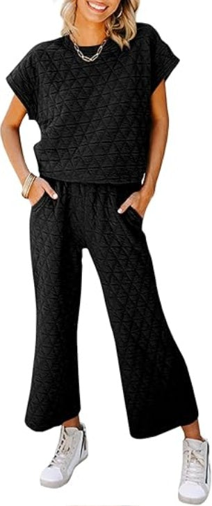 Fazortev Women's 2 Piece Outfits Quilted Lightweight Short Sleeve Tops And Cropped Pants Lounge Set - kinko
