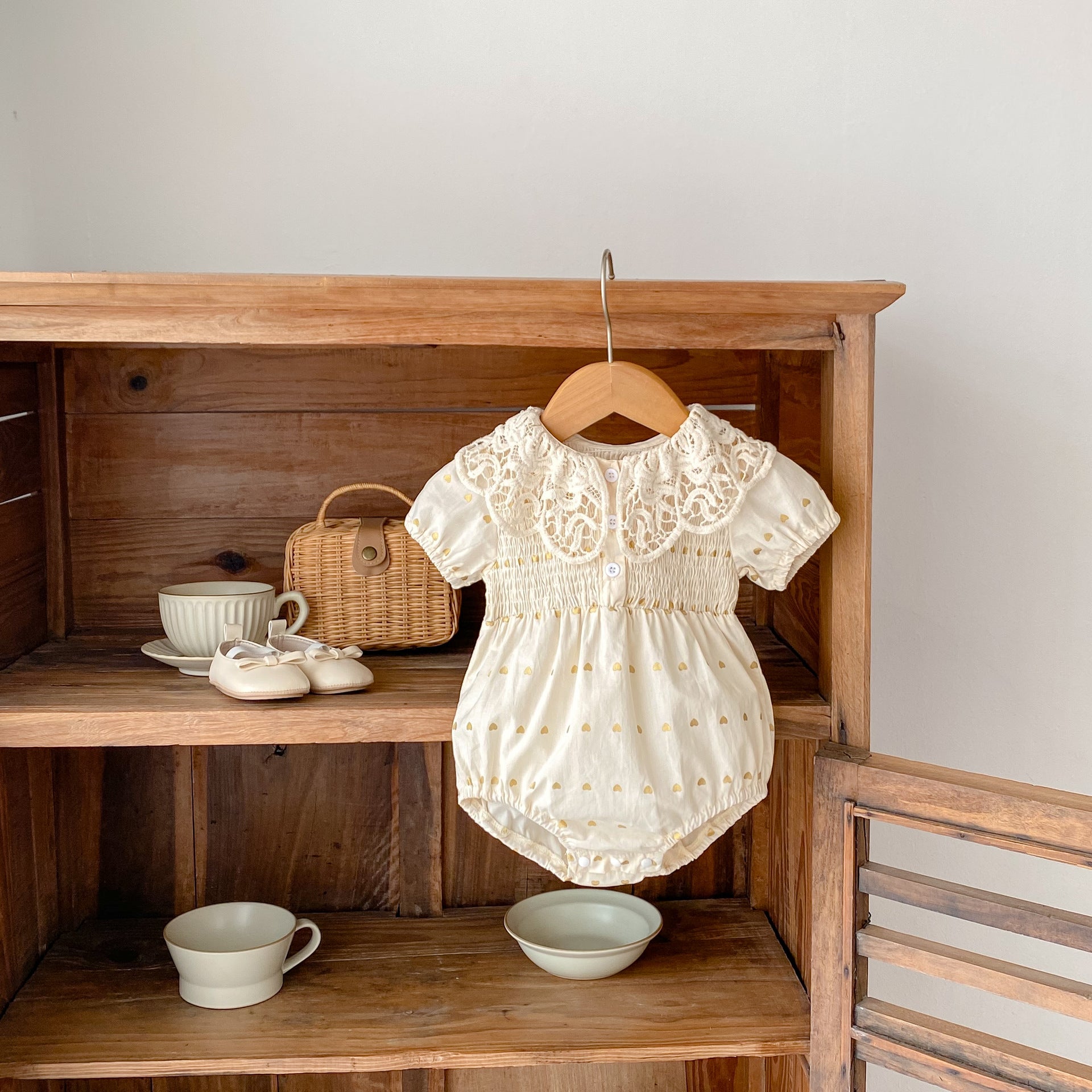 Big Lace Lapel Heart Printing Short Sleeved Kazakhstan Young Baby Girl Onesie Jumpsuit - kinko