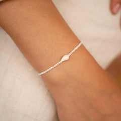 Vlen Mother of Pearl Bead Bracelet with Conch Beach Eco-Friendly Jewelry for Women Summer Vacation Accessories Sea Holiday Gifts