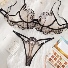 Lace Lingerie Ultra Sexy Underwear Women Set Sexy Adult Delicate Embroidery Intimate Underwear Transparent Bra Lingerie Sets