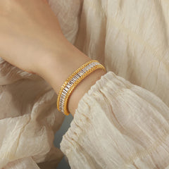 Fashion Wrist Jewelry Accessories Girls Gifts 316L Stainless Steel Sparkling Zircon Chain Bracelet for Women