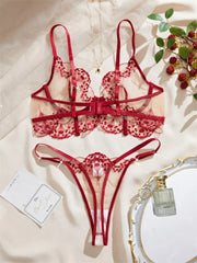 Lingeries Sexy Hot Women Underwear Ultra Thin Bra and Panty Set Delicate Embroidery Romantic See Through Lingerie Lace Sexy Sets