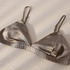 Women's Fashion and Sexy New Style Detachable Breathable Natural Mulberry Silk Underwear Set Sexy French Triangle Cup Underwear