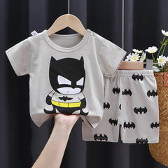 Kinderbekleidungssets für Jungen: T-Shirts mit Cartoon-Print, schlichte modische T-Shirts, Shorts, neue süße Oberteile, Trainingsanzüge, Kurzarm-Tops für Kinder, Shorts