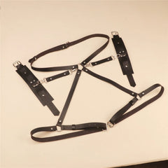 Exotisches SM-Bondage-Set: Oberschenkelfesseln aus Leder, Taillengürtel, Handschellen, Bettgurt, Rollenspielspielzeug für Paare
