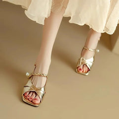 A Line with Open Toe Thick Heel Sandals Summer New Square Head Cross with Pearl Ancient Fish Mouth Heel Shoes