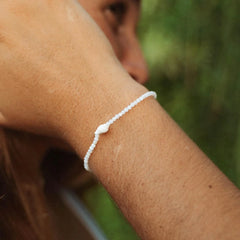 Vlen Mother of Pearl Bead Bracelet with Conch Beach Eco-Friendly Jewelry for Women Summer Vacation Accessories Sea Holiday Gifts