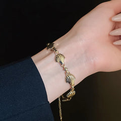 Bohemian Shell Bracelet for Women Men Gold Color Summer Beach Charm Bracelets Bangles Wristband Jewelry Accessories Couple Gifts