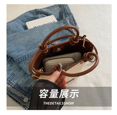 תיק כתף קש קלוע לנשים לחופשת קיץ וחוף הים, בעיצוב פשוט ליום-יום, תיק דלי קטן לנשים, מתאים לנסיעות, תיק קרוסבודי