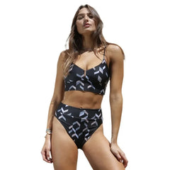 Sexy Printed High-Waist Two-Piece Ladies Swimsuit Bikini Swimwear Trendy Beachwear Female Model for Reference Only