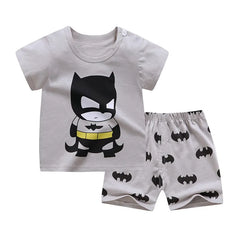 Kinderbekleidungssets für Jungen: T-Shirts mit Cartoon-Print, schlichte modische T-Shirts, Shorts, neue süße Oberteile, Trainingsanzüge, Kurzarm-Tops für Kinder, Shorts