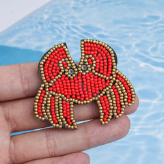Cute Handmade Beaded Crab Brooches For Women Summer Cartoon Beach Dolphin Whale Pins Badge Jewelry Accessories