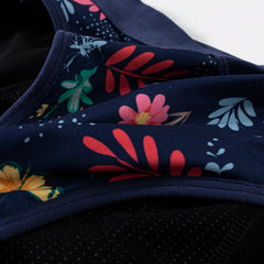 Vierlagige, atmungsaktive Periodenunterwäsche, auslaufsicher und tamponfrei.