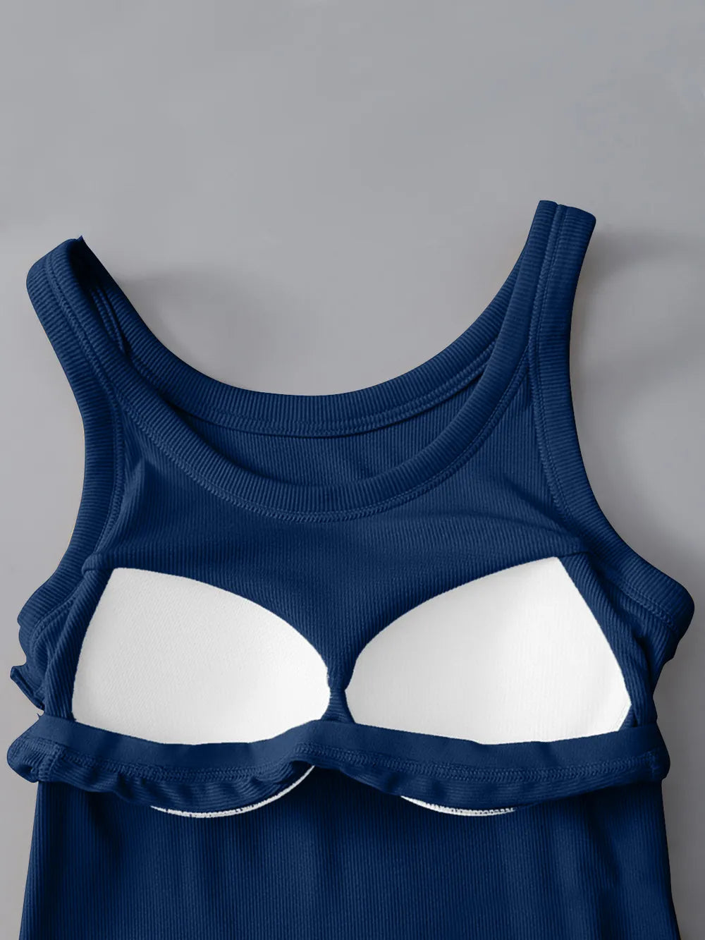 Round Neck Tank with Bra - kinko