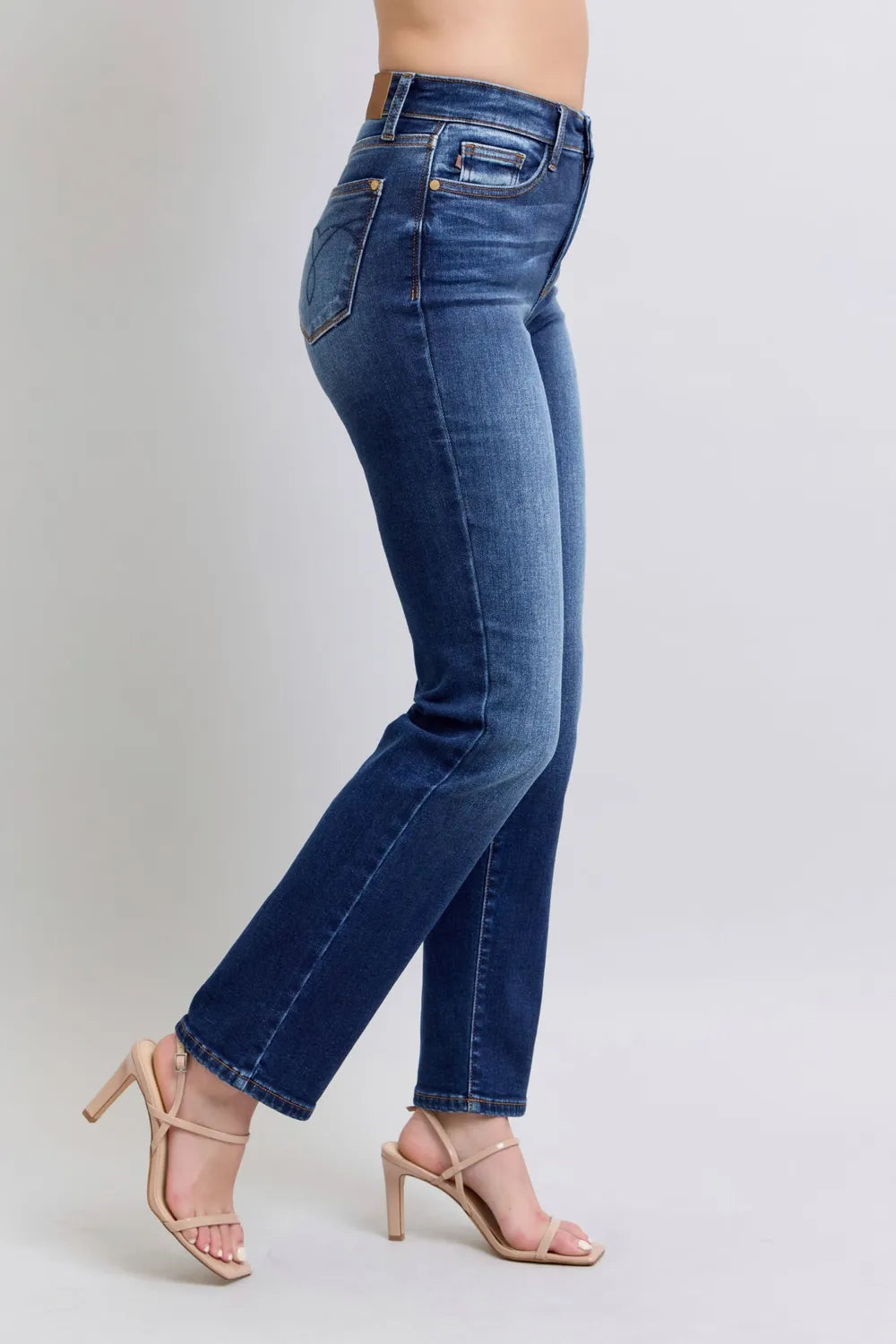 Judy Blue Full Size Washed Straight Leg Jeans with Pockets - kinko