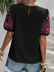 Embroidered Round Neck Short Sleeve Blouse - kinko