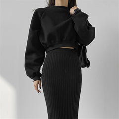 Round Neck Waist Trimming High Waist Short Sweatshirt - kinko