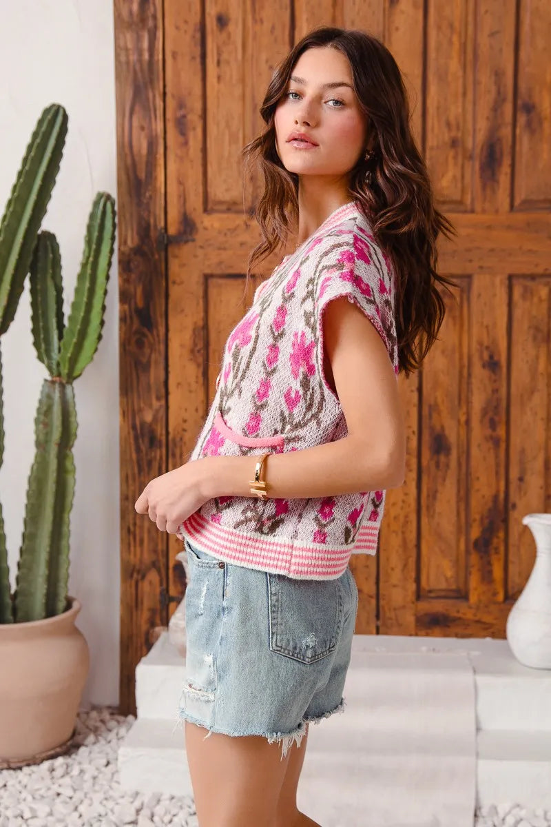 SO ME Button Front Floral and Stripe Knitted Sweater Vest - kinko