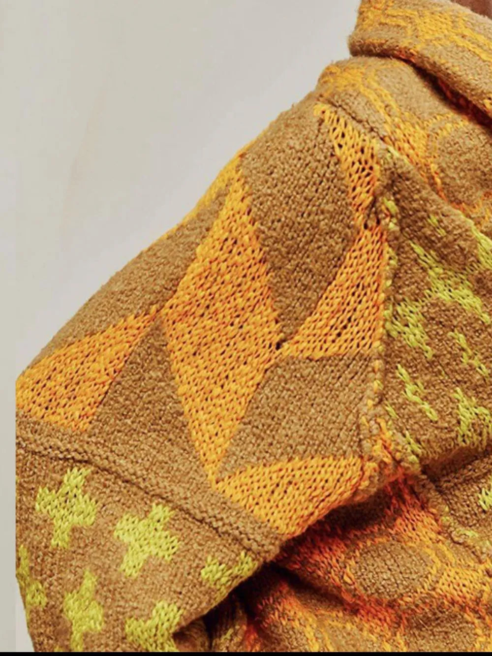 Collared Neck Long Sleeve Cardigan - kinko