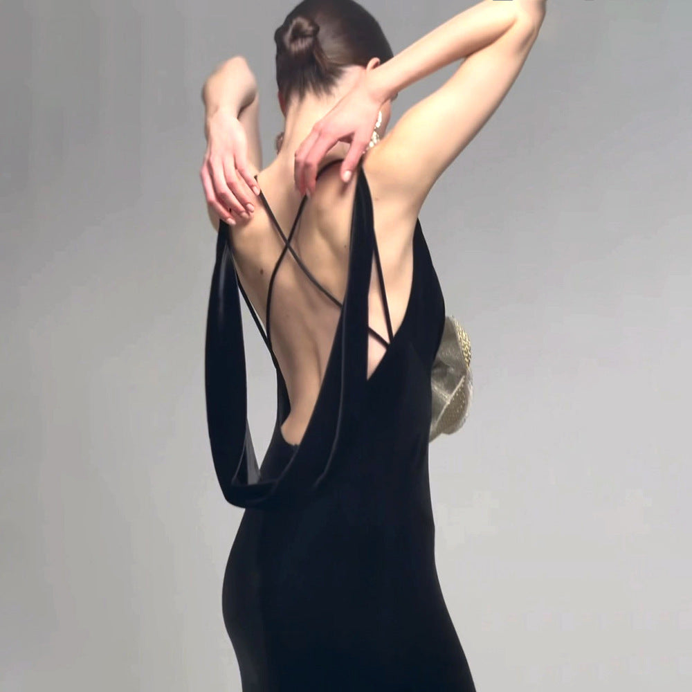 Black Camisole Backless Slim Fit Golden Flower Dress - kinko