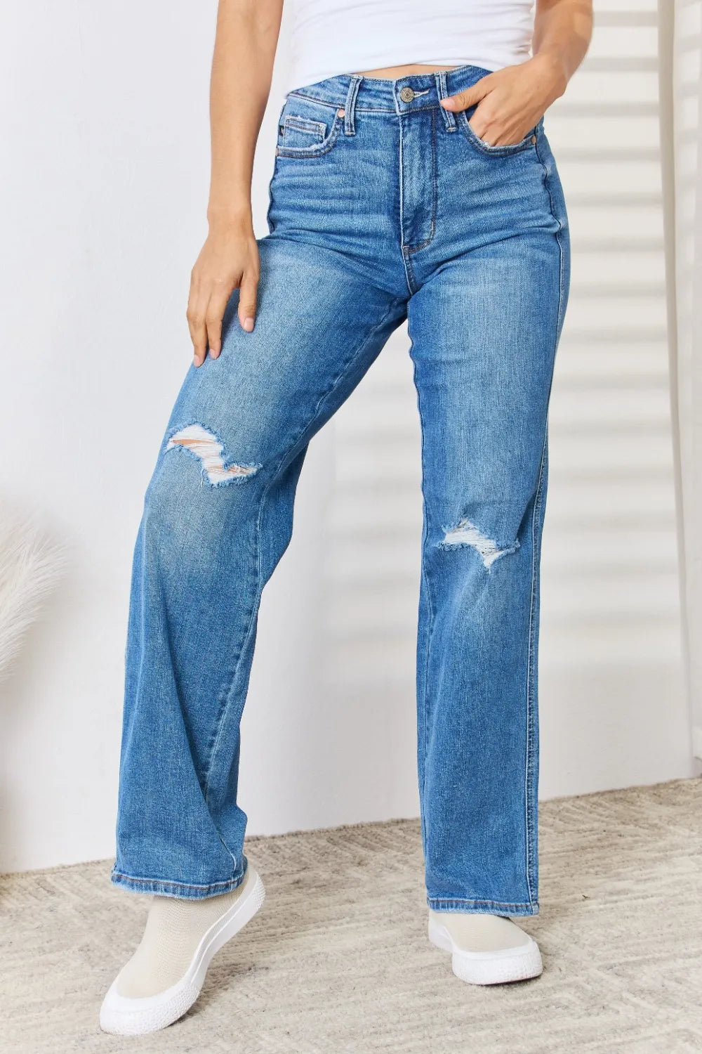 Judy Blue Full Size High Waist Distressed Straight-Leg Jeans - kinko
