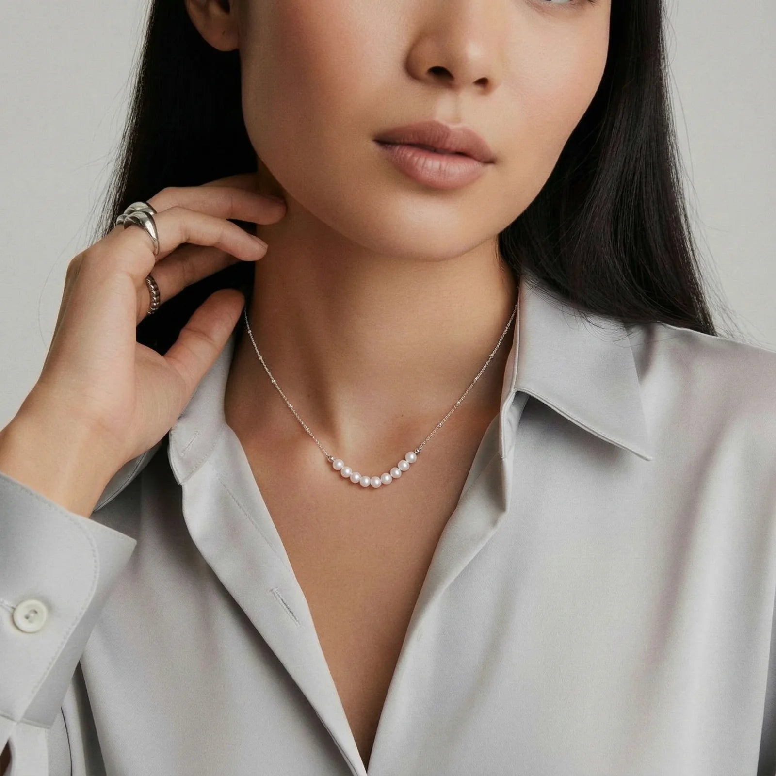 Luna Pearl Arc Necklace - kinko Global Holdings inc