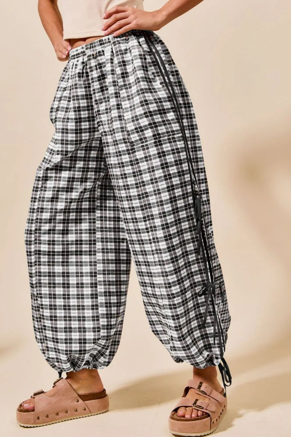 SO ME Plaid Elastic Waist Balloon Pants - kinko