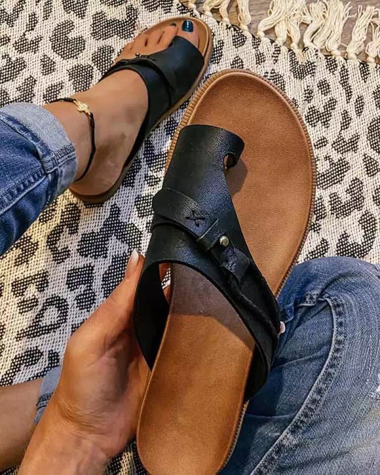 Plus Size Toe Ring Slippers Summer European Size Flat Retro Sandals - kinko Global Holdings inc