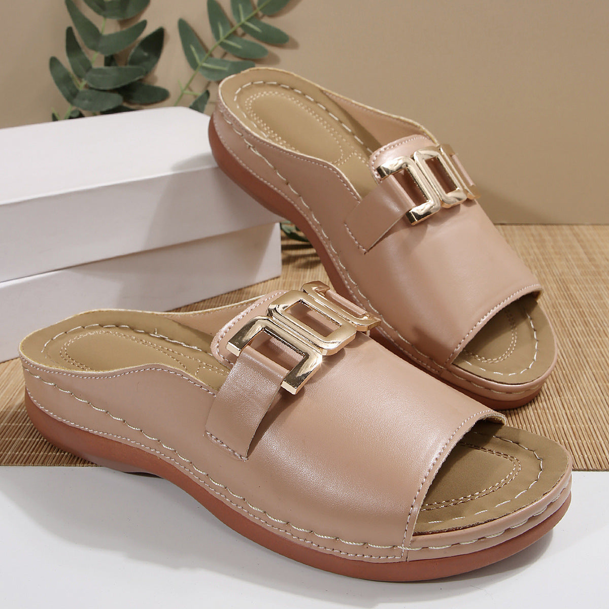 Southeast Asian Buckle Wedge Open Toe Slippers Women plus Size Metal Buckle Fish Mouth Beach Slippers - kinko Global Holdings inc