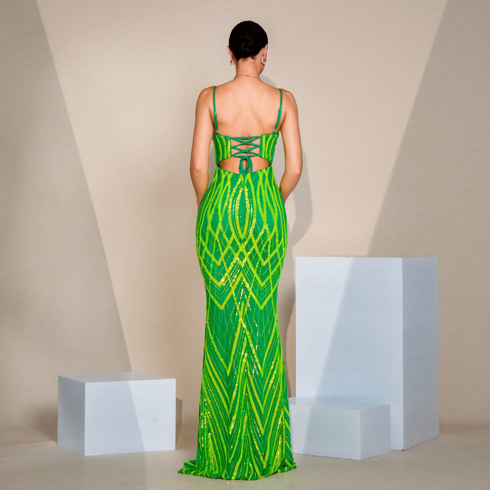 V-neck Strap Sequined Fishtail Evening Dress - kinko