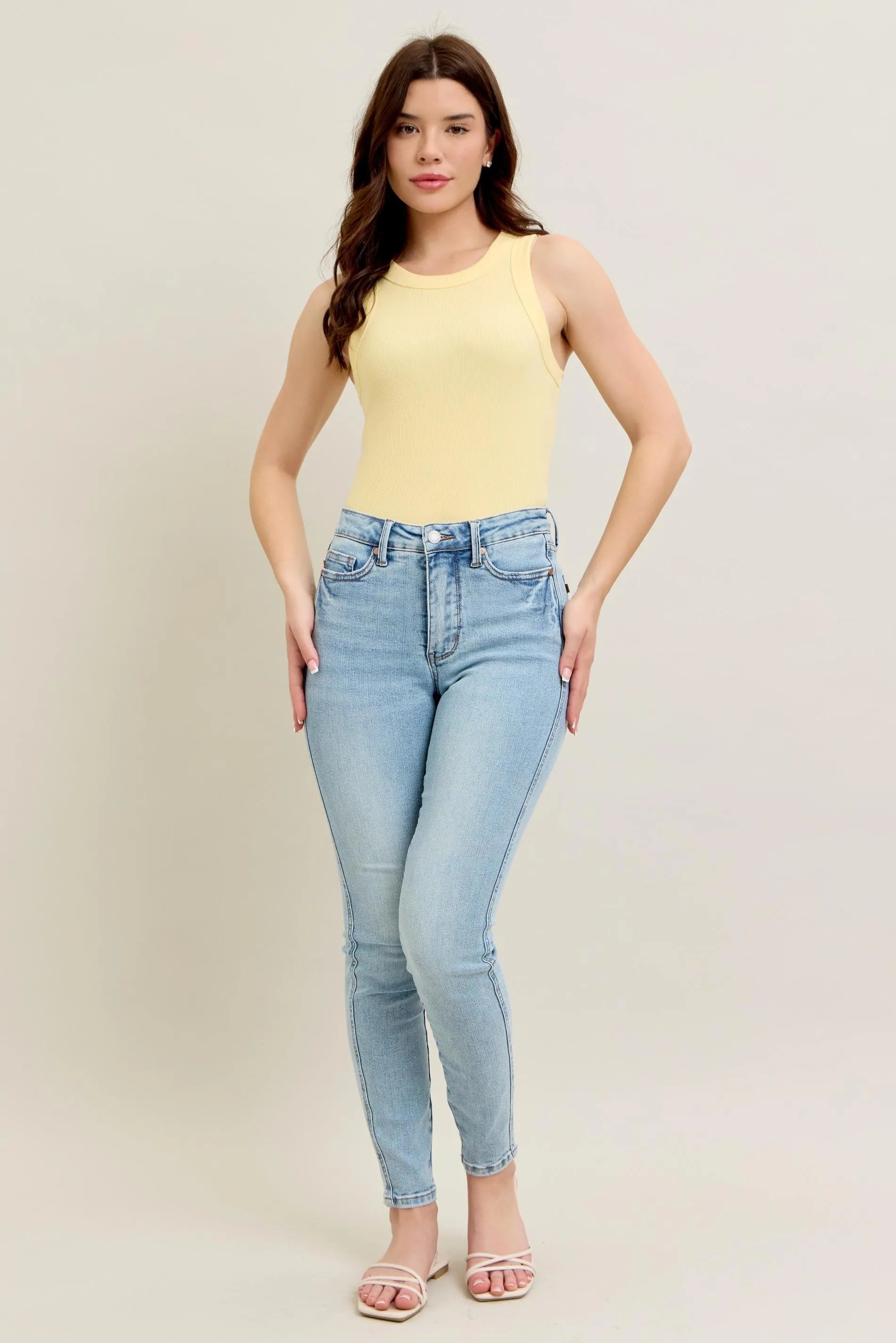 Judy Blue Full Size Mr Tummy Control Vintage Wash Skinny Jeans Plus Size - kinko
