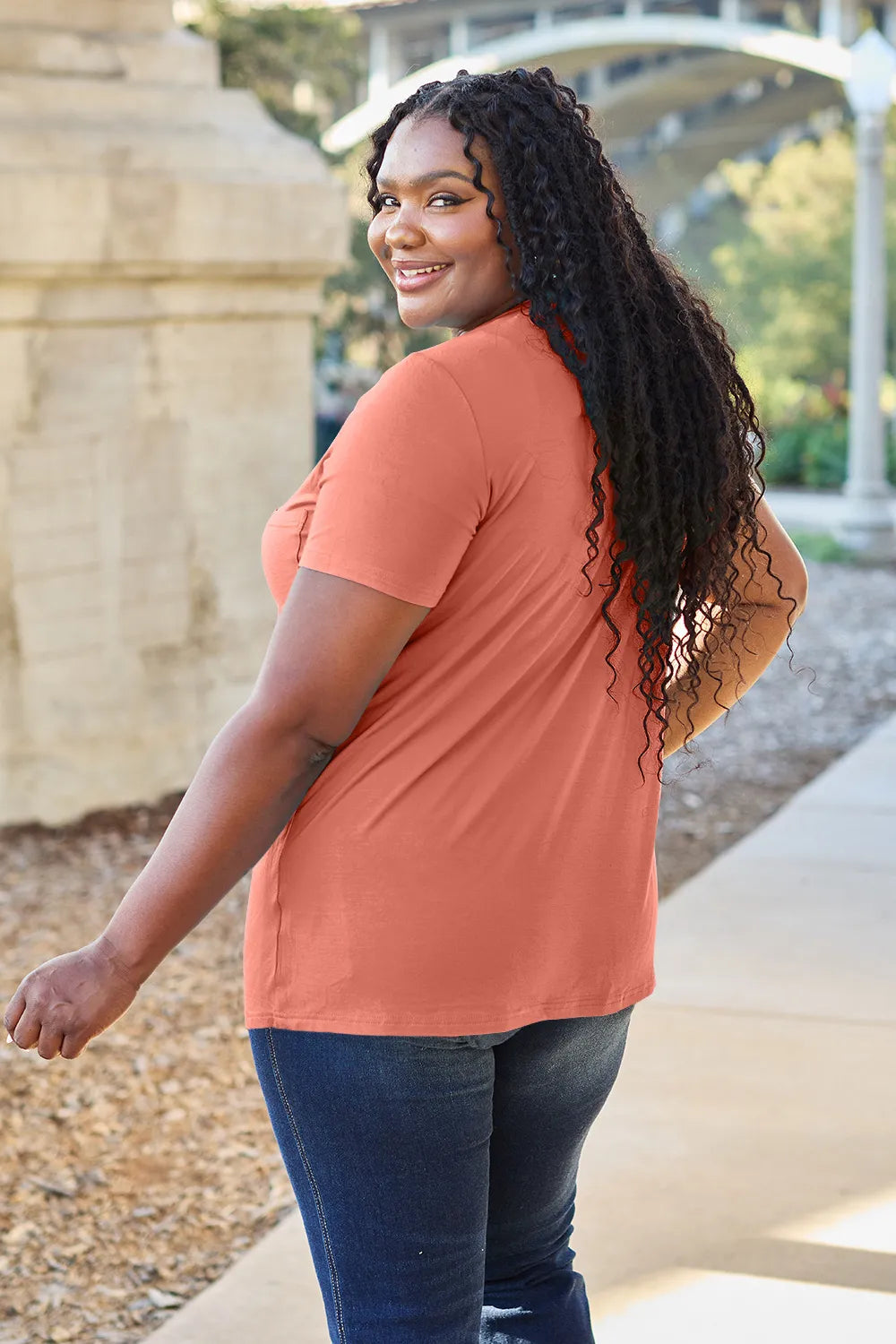 Basic Bae Bamboo Full Size V-Neck Short Sleeve T-Shirt - kinko