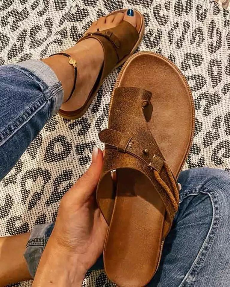 Plus Size Toe Ring Slippers Summer European Size Flat Retro Sandals - kinko Global Holdings inc