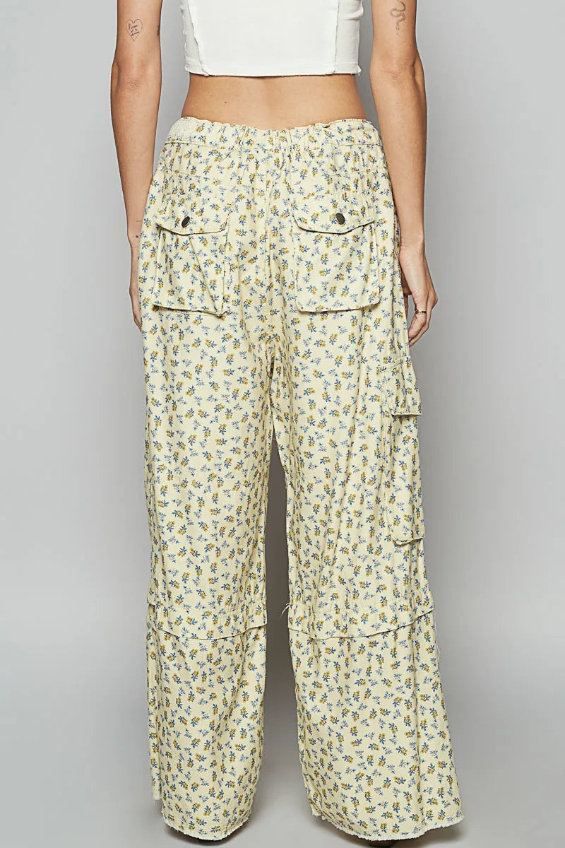 POL Floral Cargo Wide Leg Pants with Lace Drawstring - kinko