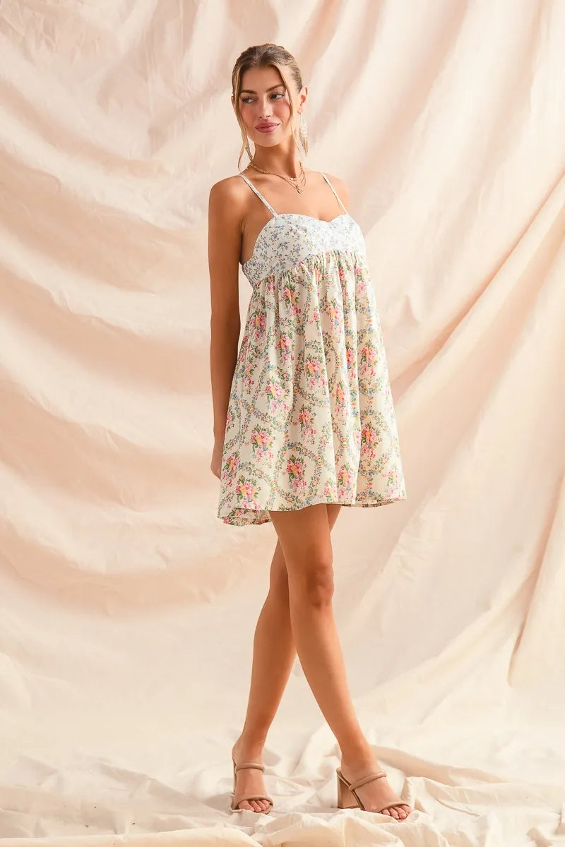 SO ME Mixed Floral Print Sleeveless Mini Dress - kinko