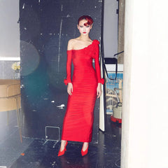 Three-dimensional Flower Slanted Shoulder Long Sleeved Dress - kinko