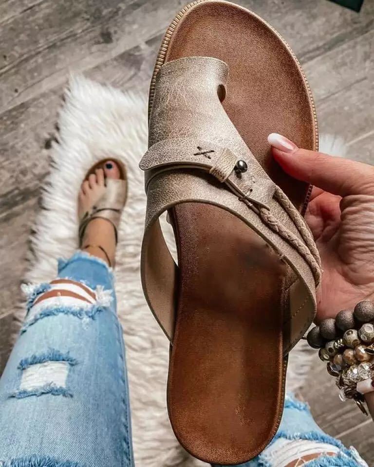 Plus Size Toe Ring Slippers Summer European Size Flat Retro Sandals - kinko Global Holdings inc