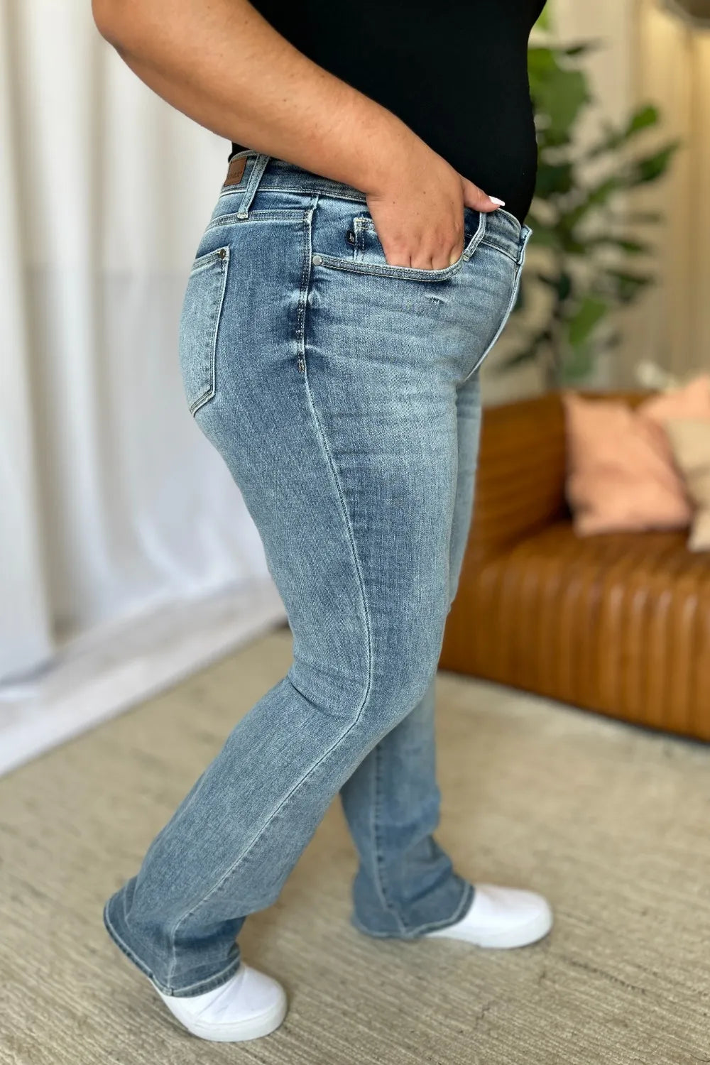 Judy Blue Full Size Medium Rise Bootcut Jeans - kinko