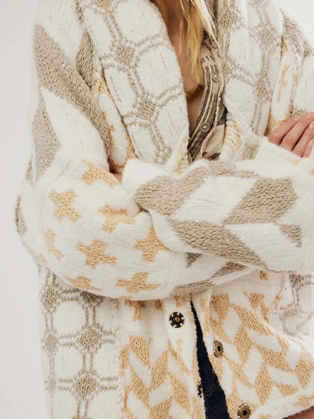 Collared Neck Long Sleeve Cardigan - kinko