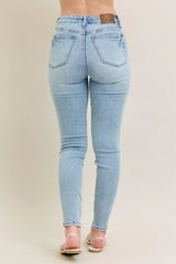 Judy Blue Full Size Mr Tummy Control Vintage Wash Skinny Jeans Plus Size - kinko